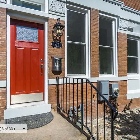 Spacious & Bright Home In Bloomingdale/ Truxton Dc-3